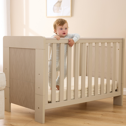 Alba Mini Cot in Mushroom & Herringbone